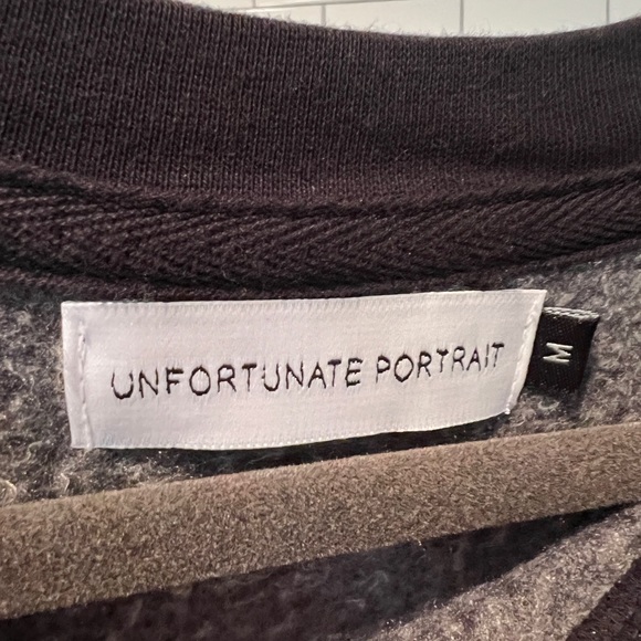 NWT - Anthropologie - Unfortunate Portrait Sweatshirt - size medium - Picture 7 of 8